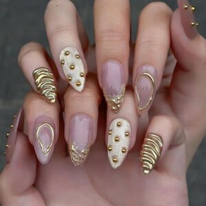 Nude & Gold 3D Sculptured Glam